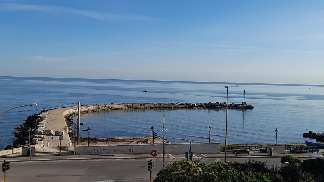 מלון בארי La Chicca Del Mare מראה חיצוני תמונה
